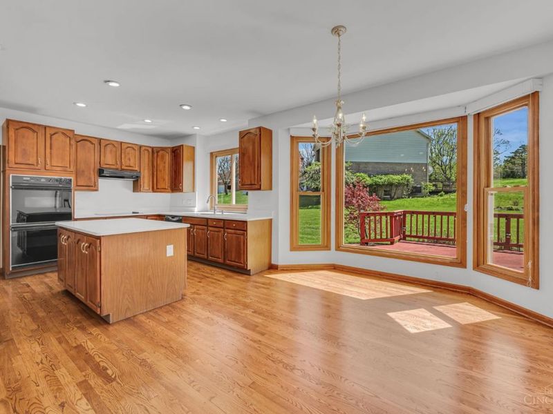 5459 Surrey Court, West Chester, OH 45069 Photo 12