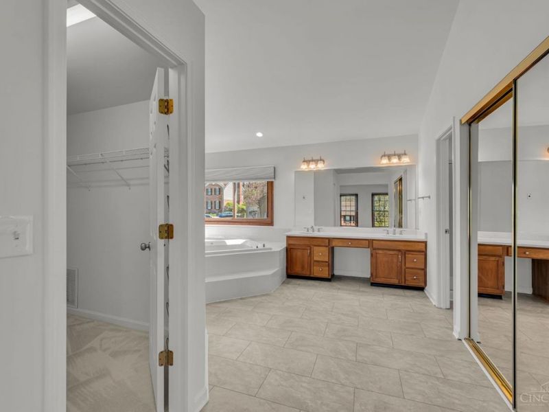 5459 Surrey Court, West Chester, OH 45069 Photo 26