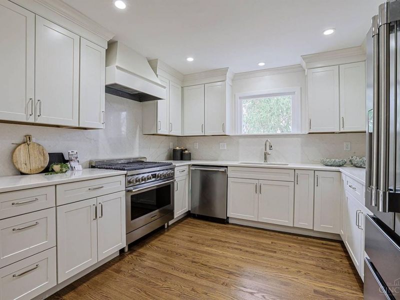 7811 Shawnee Run Road, Indian Hill, OH 45243 Photo 14