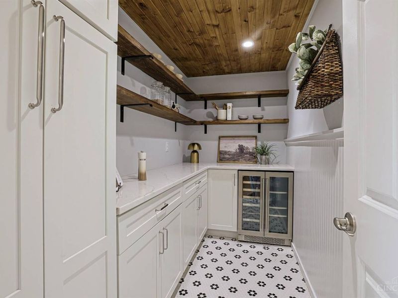 7811 Shawnee Run Road, Indian Hill, OH 45243 Photo 19