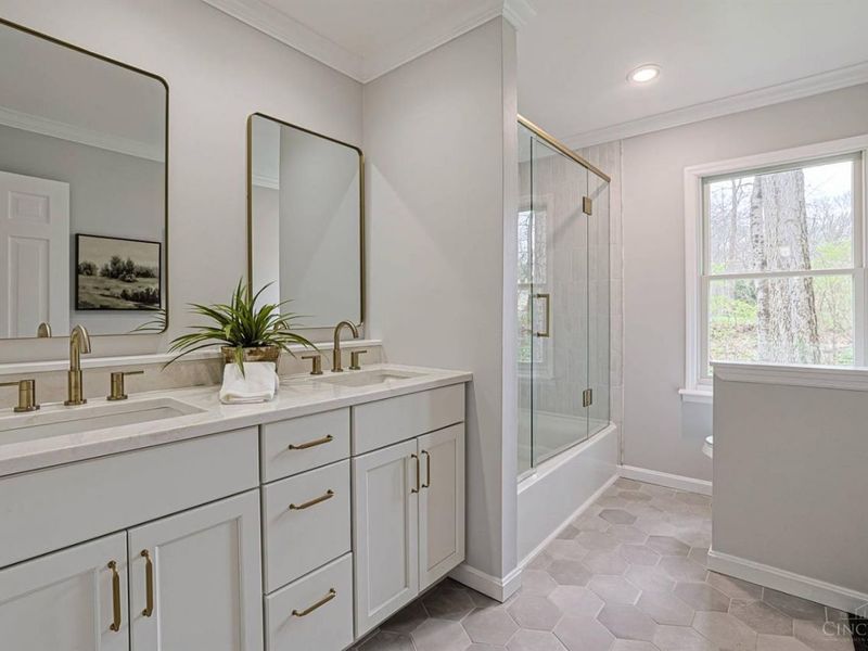 7811 Shawnee Run Road, Indian Hill, OH 45243 Photo 37