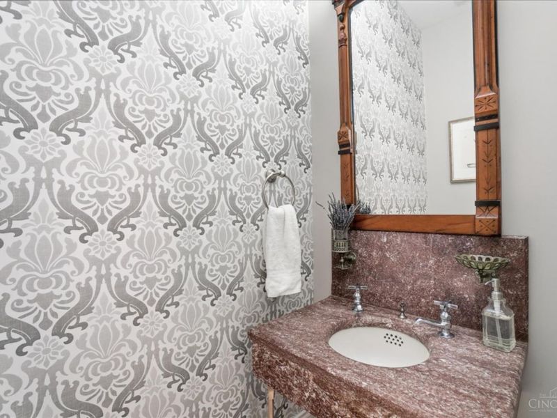 2944 Fairfield Avenue, Cincinnati, OH 45206 Photo 19