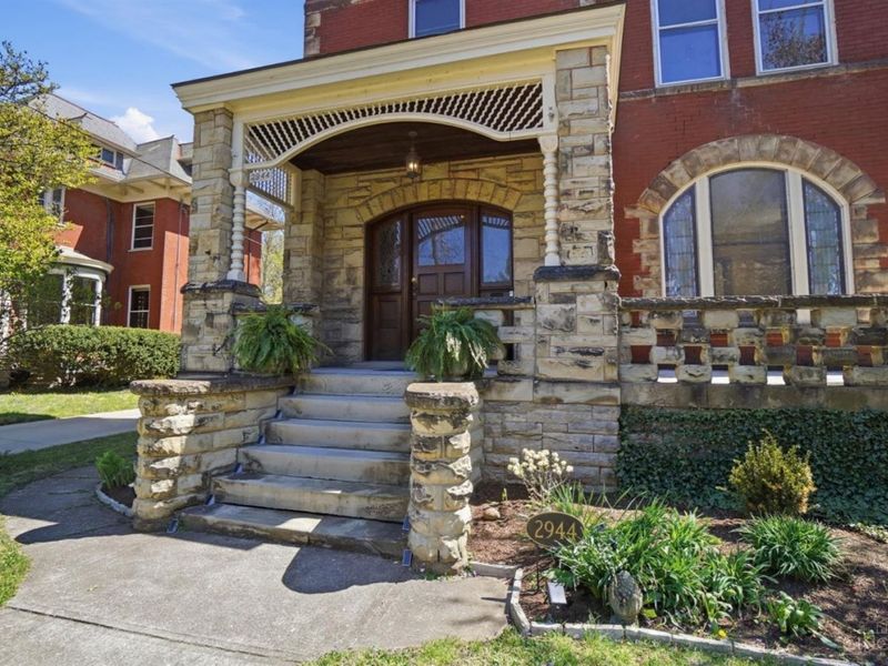 2944 Fairfield Avenue, Cincinnati, OH 45206 Photo 2