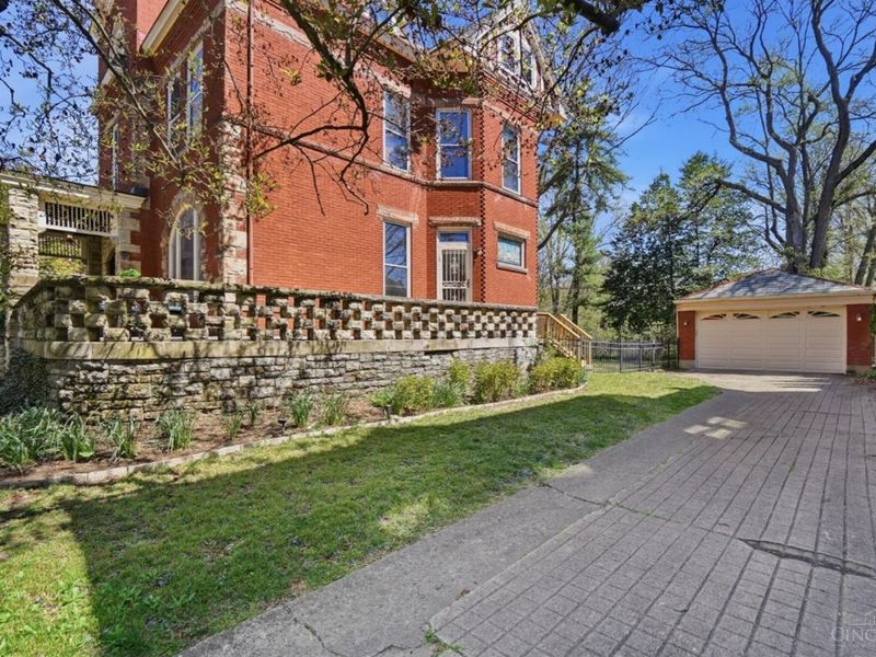 2944 Fairfield Avenue, Cincinnati, OH 45206 Photo 43