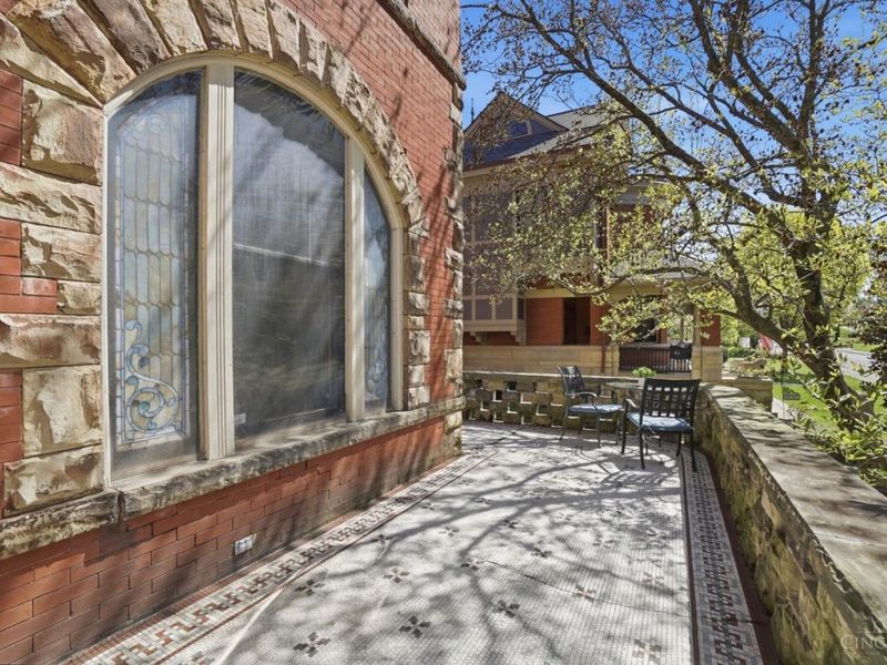 2944 Fairfield Avenue, Cincinnati, OH 45206 Photo 5