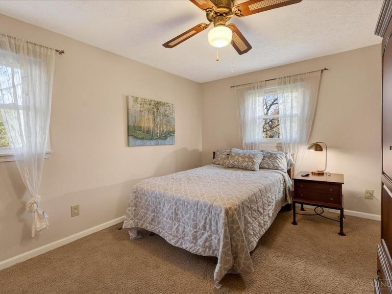 130 Meadow Lane, Hillsboro, OH 45133 Photo 17