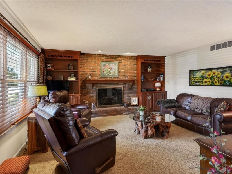 130 Meadow Lane, Hillsboro, OH 45133 Photo 5