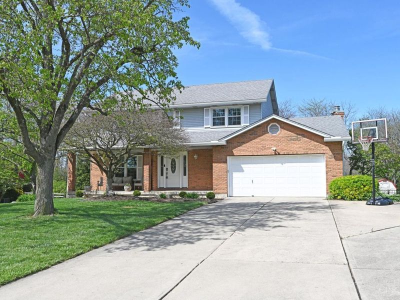 7426 Sussex Drive, West Chester, OH 45069 Photo 3