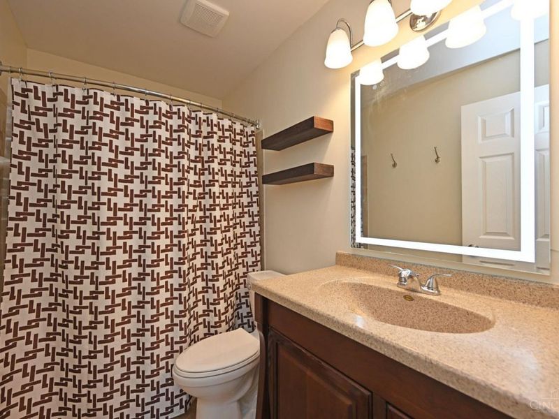 7426 Sussex Drive, West Chester, OH 45069 Photo 37