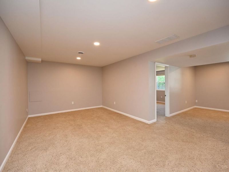 7426 Sussex Drive, West Chester, OH 45069 Photo 38