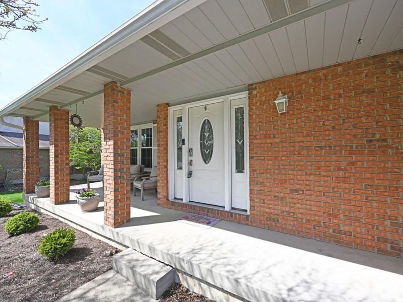 7426 Sussex Drive, West Chester, OH 45069 Photo 4