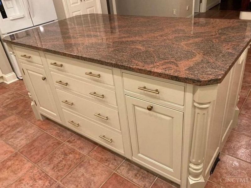 7087 Bridgetown Road, Cincinnati, OH 45248 Photo 6