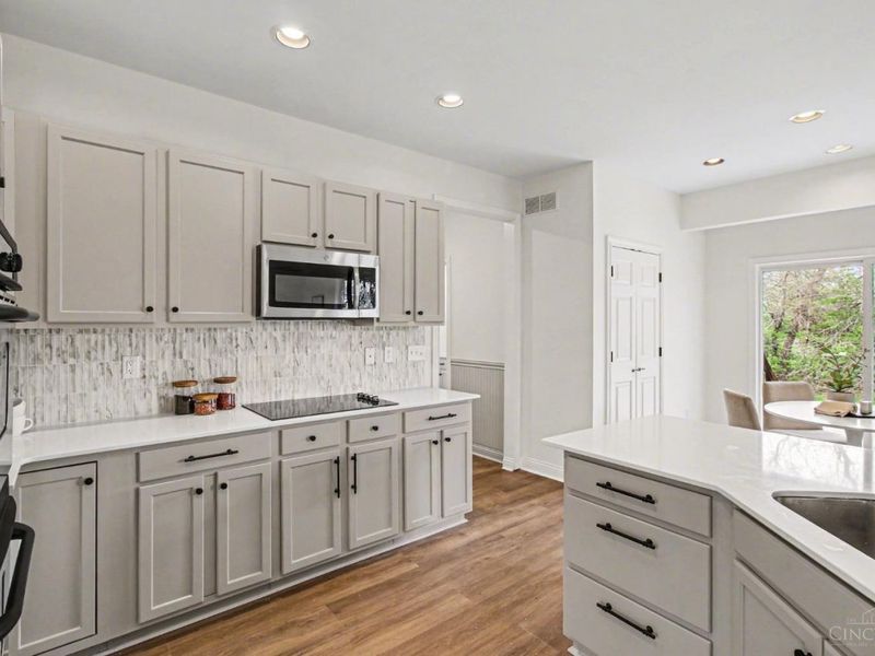 131 Highcliff Court, Loveland, OH 45140 Photo 10