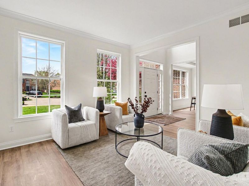 131 Highcliff Court, Loveland, OH 45140 Photo 2