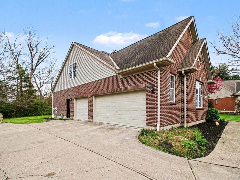 131 Highcliff Court, Loveland, OH 45140 Photo 30