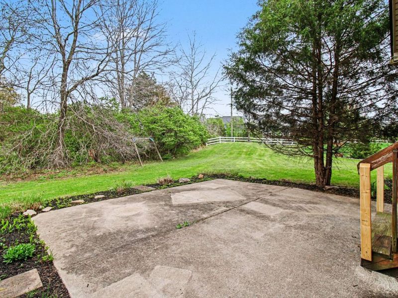 131 Highcliff Court, Loveland, OH 45140 Photo 34