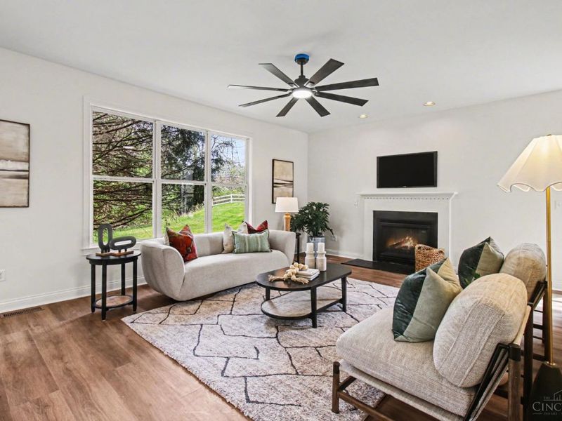 131 Highcliff Court, Loveland, OH 45140 Photo 6