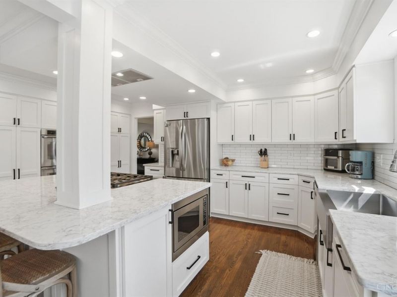 151 Ritchie Avenue, Wyoming, OH 45215 Photo 13