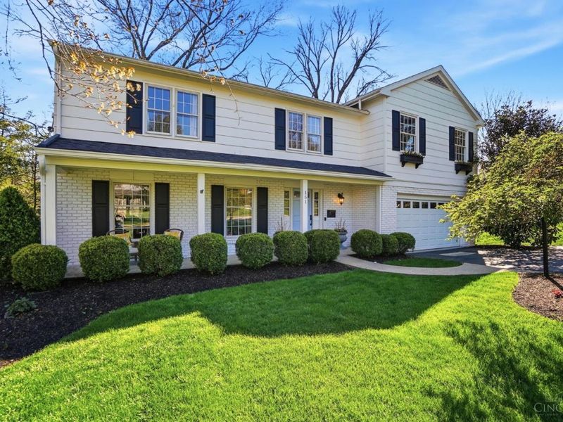 151 Ritchie Avenue, Wyoming, OH 45215 Photo 2