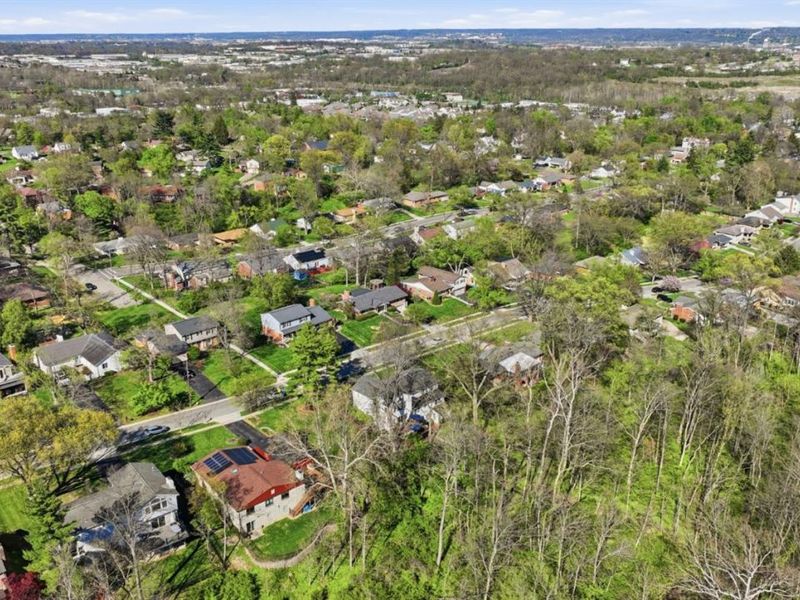 151 Ritchie Avenue, Wyoming, OH 45215 Photo 62