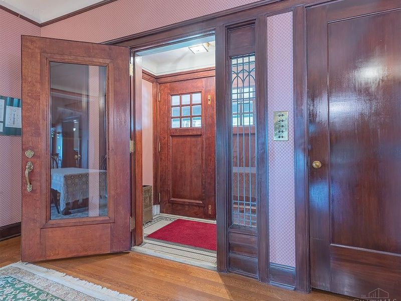 104 Wyoming Avenue, Wyoming, OH 45215 Photo 5