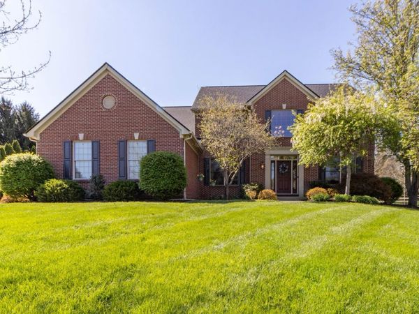6876 Stonehedge Circle, Goshen Twp, OH 45140
