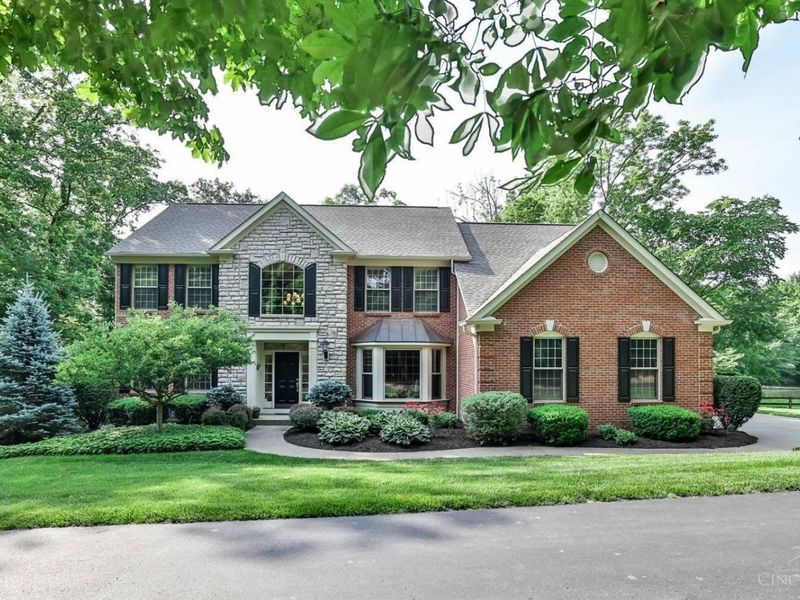 6912 Long Drive Lane, Loveland, OH 45140 Photo 1