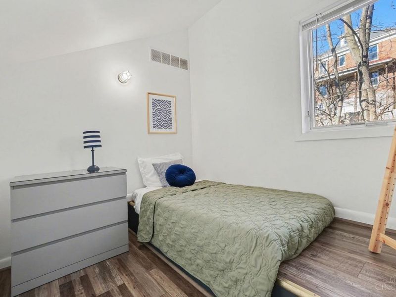 396 Probasco Street, Cincinnati, OH 45220 Photo 19