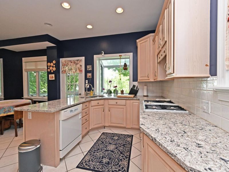 690 Clinton Springs Avenue, Cincinnati, OH 45229 Photo 19