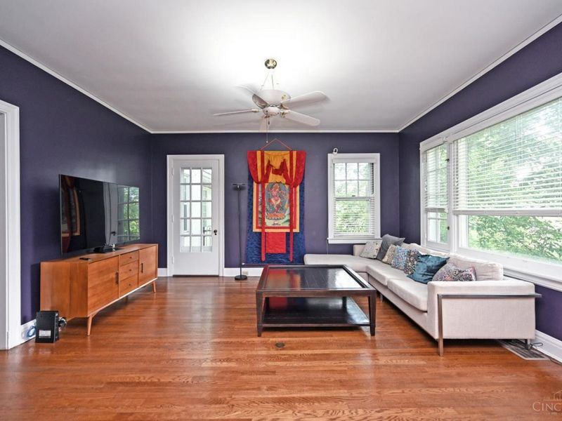 690 Clinton Springs Avenue, Cincinnati, OH 45229 Photo 24