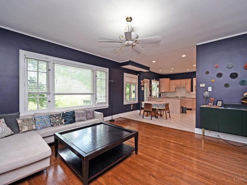 690 Clinton Springs Avenue, Cincinnati, OH 45229 Photo 26