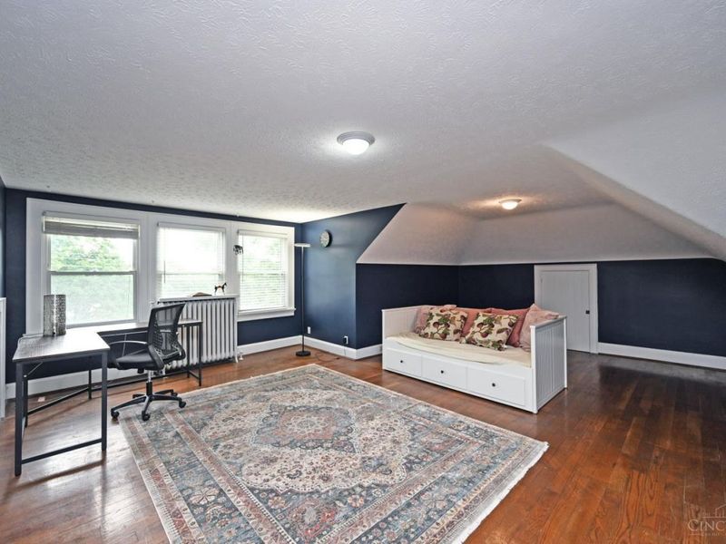 690 Clinton Springs Avenue, Cincinnati, OH 45229 Photo 59