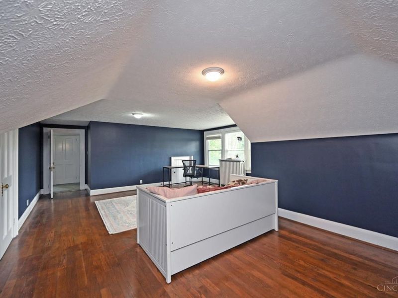 690 Clinton Springs Avenue, Cincinnati, OH 45229 Photo 60