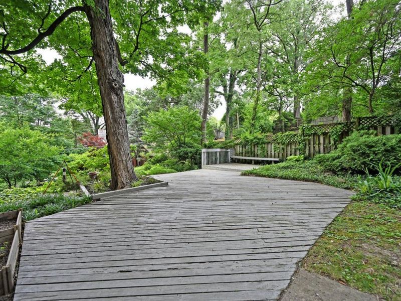 690 Clinton Springs Avenue, Cincinnati, OH 45229 Photo 69