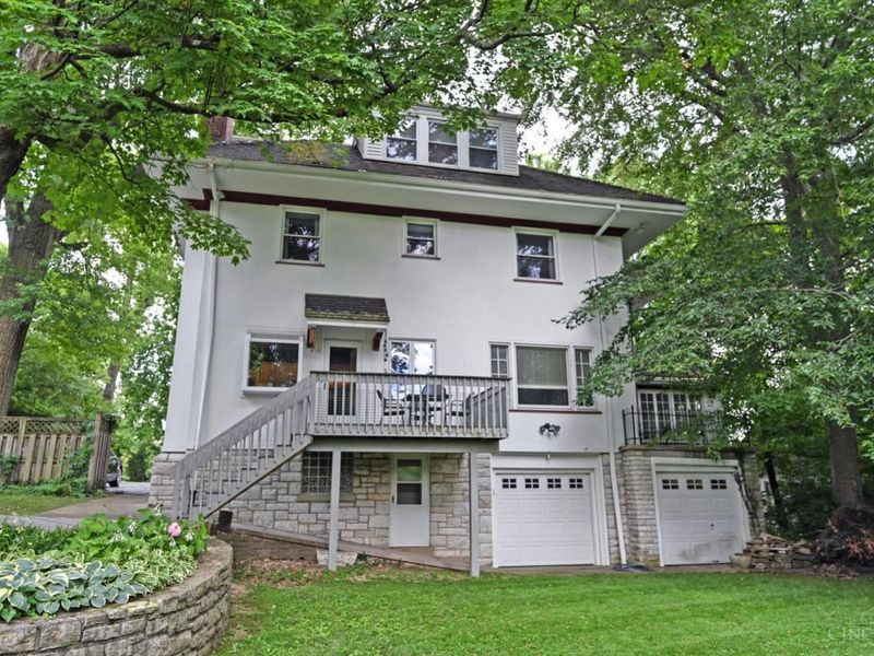 690 Clinton Springs Avenue, Cincinnati, OH 45229 Photo 77
