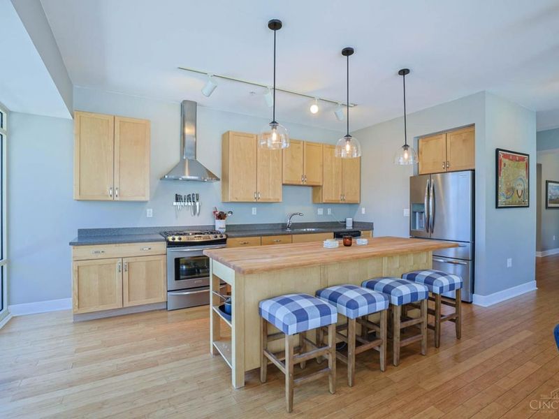 2260 Riverside Drive, Unit 402, Cincinnati, OH 45202 Photo 12