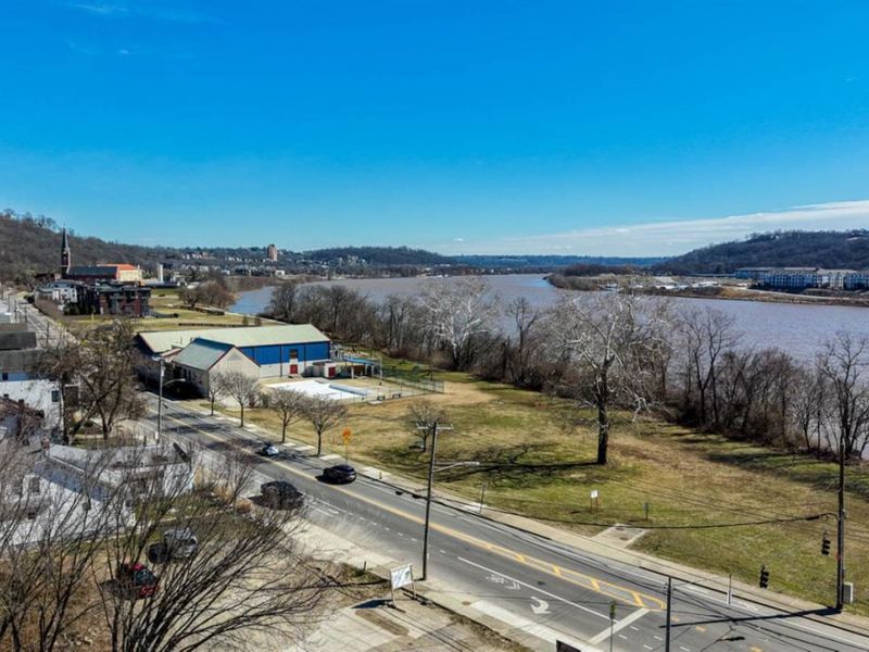 2260 Riverside Drive, Unit 402, Cincinnati, OH 45202 Photo 38