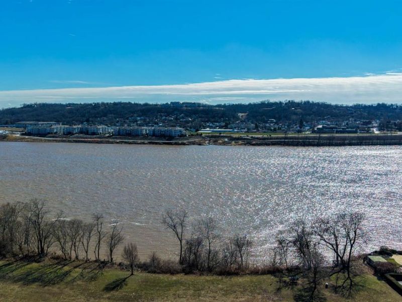 2260 Riverside Drive, Unit 402, Cincinnati, OH 45202 Photo 41