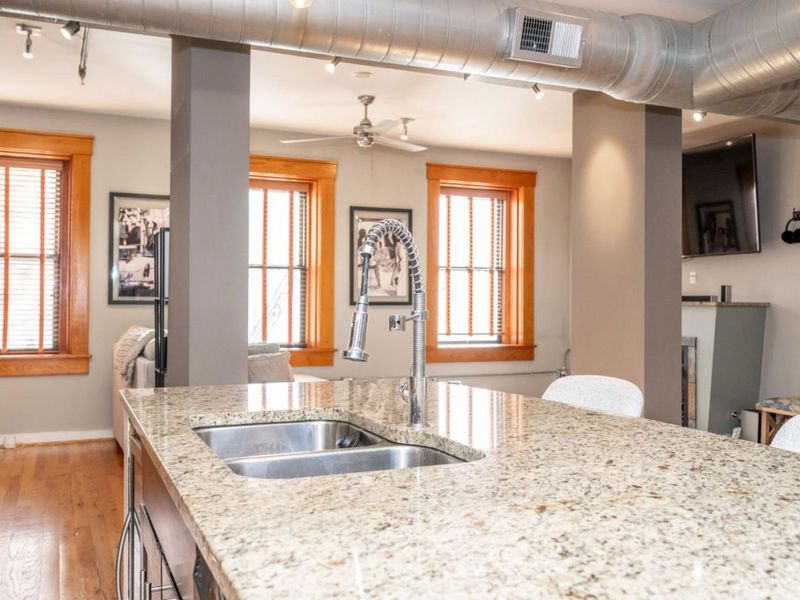 1417 Main Street, Unit 5, Cincinnati, OH 45202 Photo 19