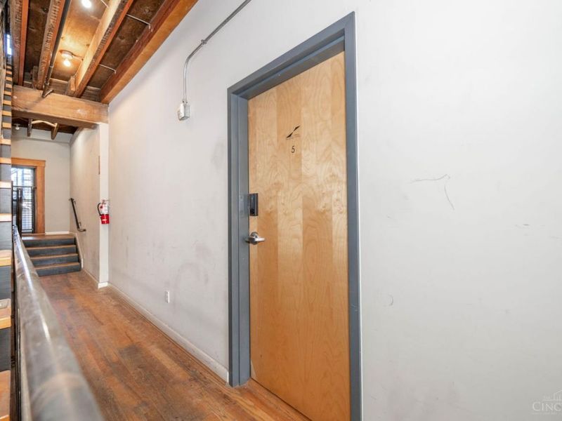 1417 Main Street, Unit 5, Cincinnati, OH 45202 Photo 3