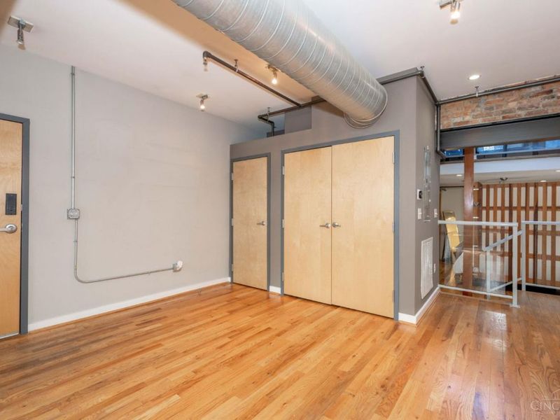 1417 Main Street, Unit 5, Cincinnati, OH 45202 Photo 5