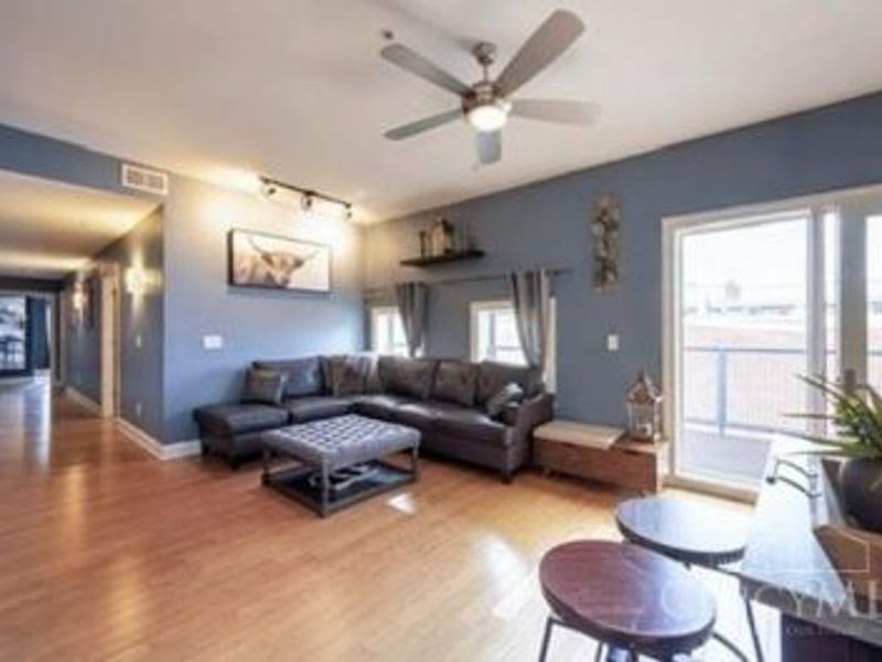 1326 Vine Street, Unit G, Cincinnati, OH 45202 Photo 5