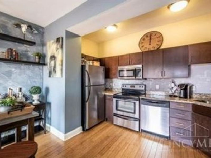 1326 Vine Street, Unit G, Cincinnati, OH 45202 Photo 7
