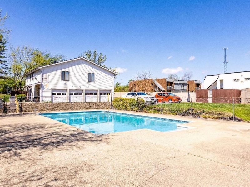 1010 E Crescentville Road, West Chester, OH 45246 Photo 18