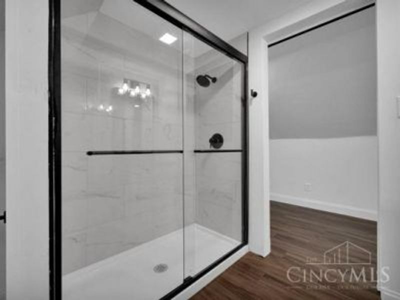 3942 Standish Avenue, Cincinnati, OH 45213 Photo 23