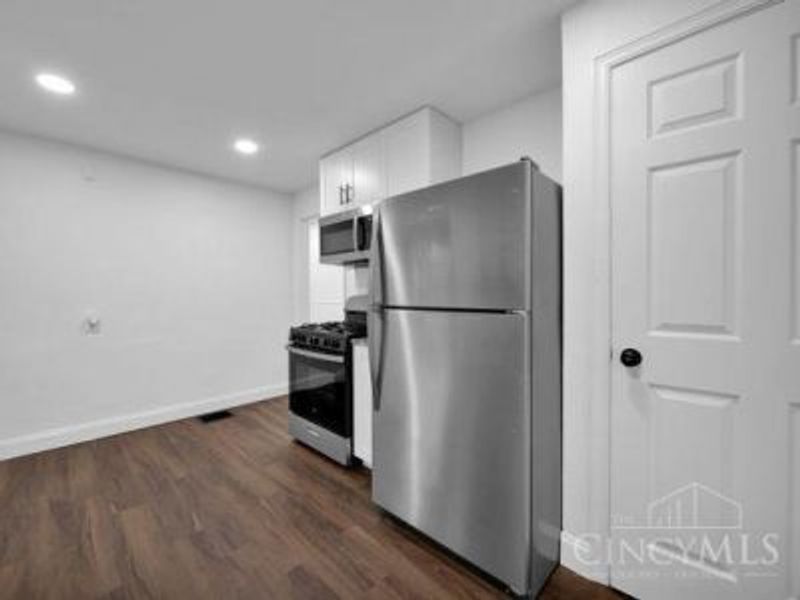 3942 Standish Avenue, Cincinnati, OH 45213 Photo 29