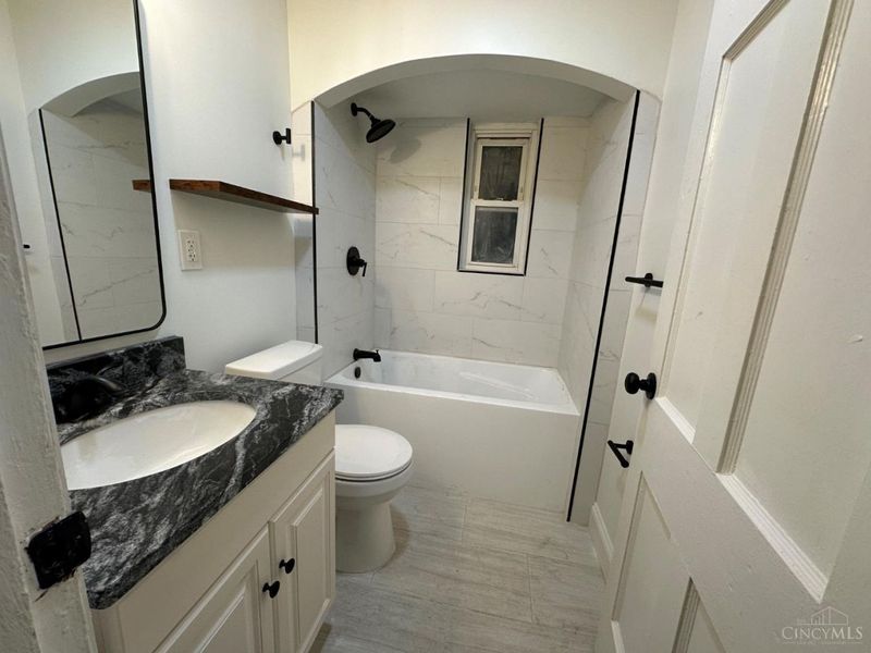 3942 Standish Avenue, Cincinnati, OH 45213 Photo 3