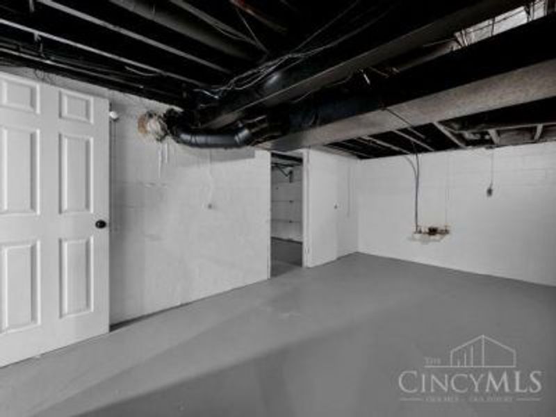 3942 Standish Avenue, Cincinnati, OH 45213 Photo 4
