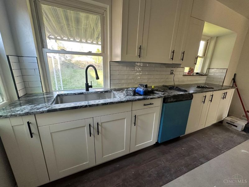 3942 Standish Avenue, Cincinnati, OH 45213 Photo 4