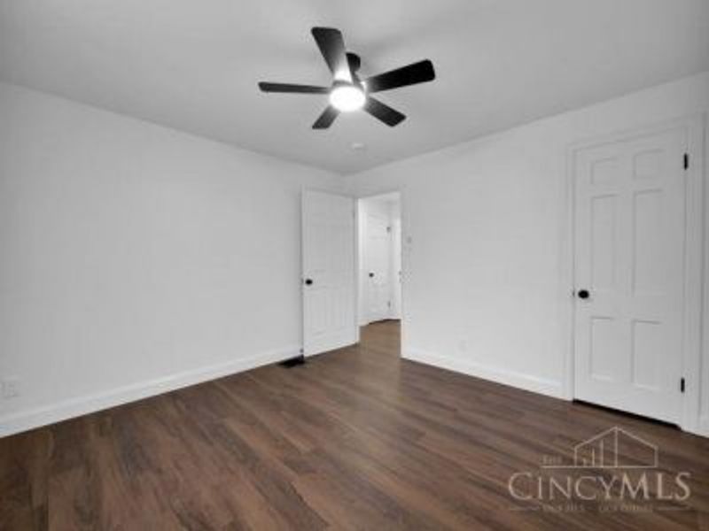 3942 Standish Avenue, Cincinnati, OH 45213 Photo 6